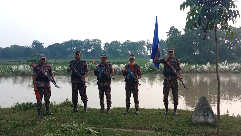 অবৈধ অনুপ্রবেশ ঠেকাতে কুষ্টিয়া সীমান্তে সতর্কতা জারি