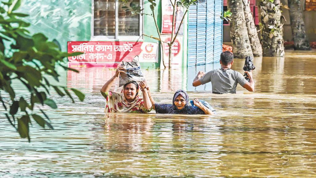 বন্যা তৈরি করেছে মানসিক ক্ষত