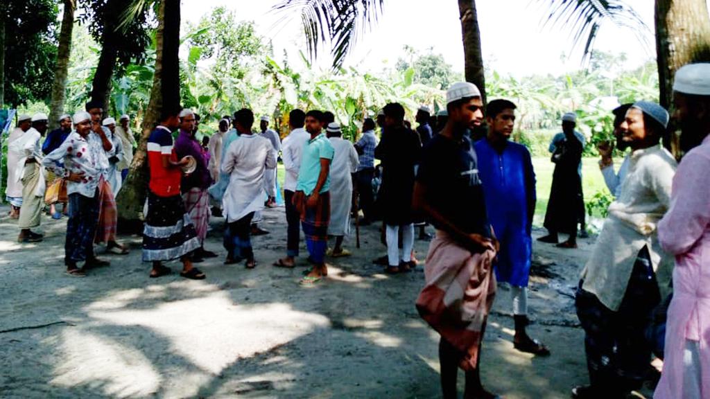 সাঈদীর গায়েবানা জানাজা নিয়ে তর্কের পর ২৫ জনের বিরুদ্ধে থানায় অভিযোগ