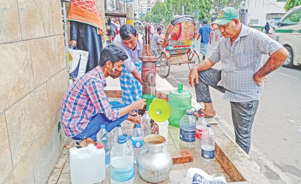 চট্টগ্রাম ওয়াসার লবণাক্ত পানিতে রোগের সঙ্গে বাড়তি খরচের বোঝা