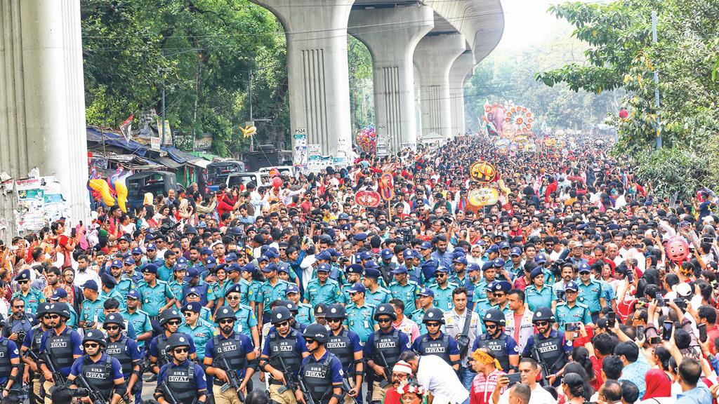 উৎসবের অসাম্প্রদায়িক চরিত্র