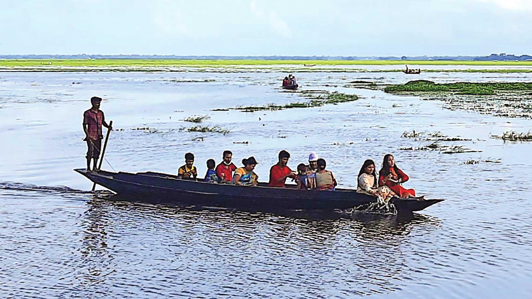 প্রতিটি বাড়িই একেকটি দ্বীপ