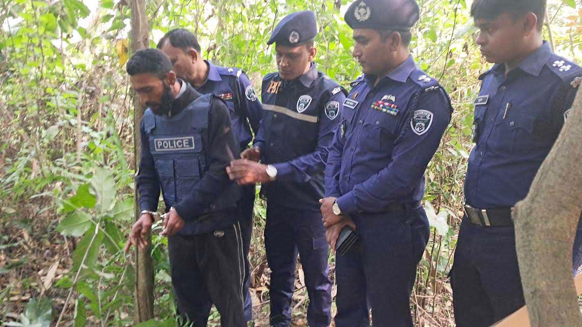 বাঁশবাগানে পাওয়া মরদেহ হামিদা বেগমের, পরকীয়ার জেরে হত্যার শিকার: পুলিশ