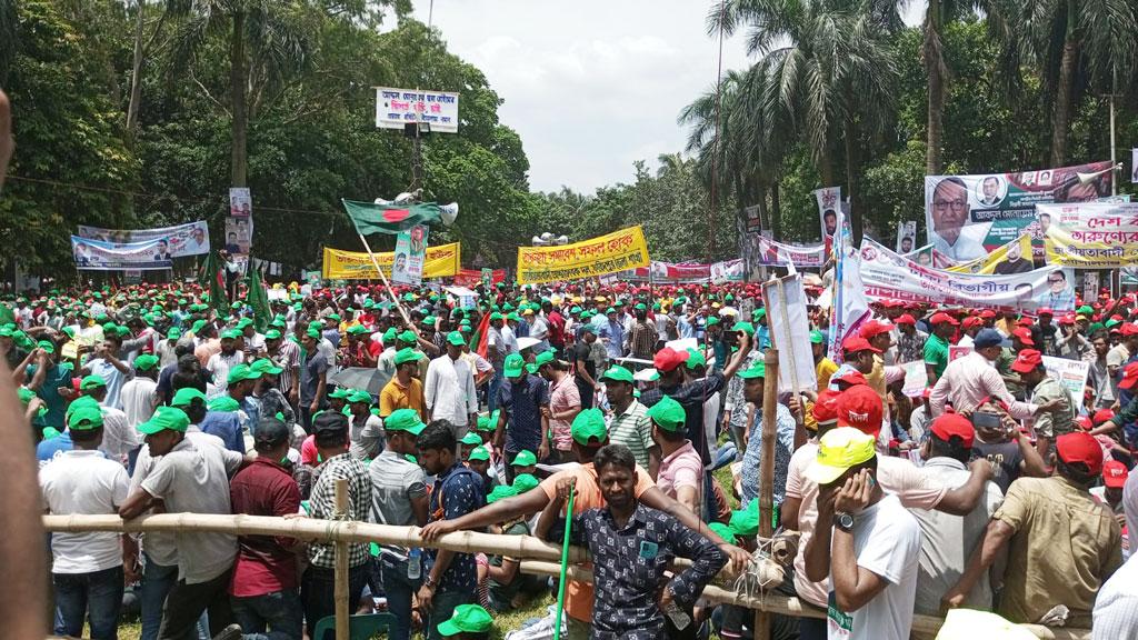 সোহরাওয়ার্দী উদ্যানে বিএনপির তারুণ্যের সমাবেশ শুরু