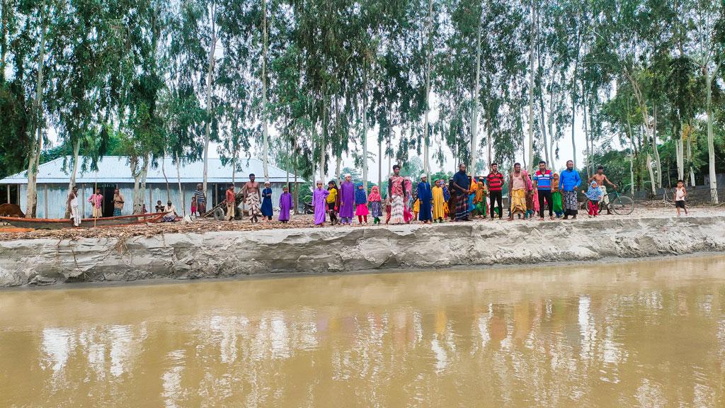 তিস্তার পানি বাড়ায় ভাঙন আতঙ্কে গঙ্গাচড়ার কয়েক শ পরিবার