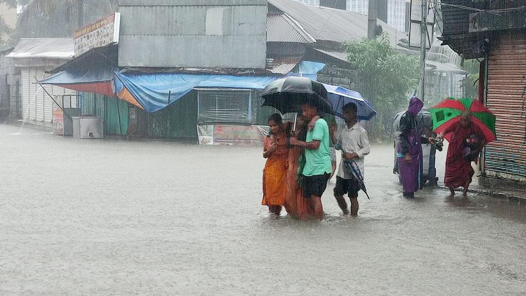 সুরমার পানি বিপৎসীমা ছাড়াল, সুনামগঞ্জে এবারও বন্যার শঙ্কা