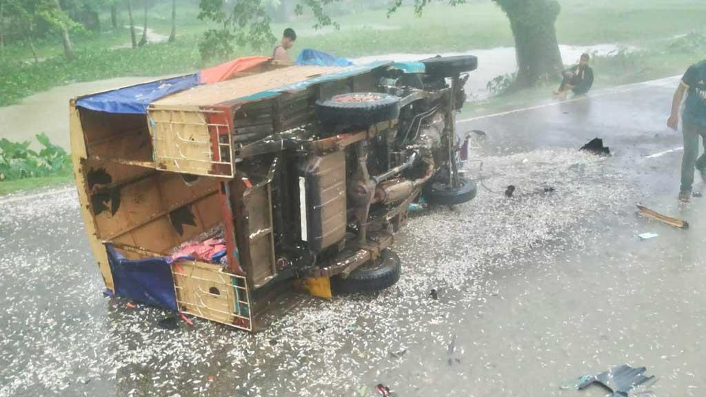 সিলেটে বাস-লেগুনার মুখোমুখি সংঘর্ষ, নিহত ২ 