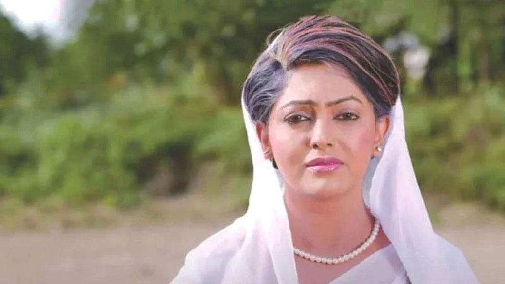 খালেদা জিয়ার বায়োপিক: নতুন করে তৈরি হবে ‘আপসহীন’, থাকছেন না নিপুণ