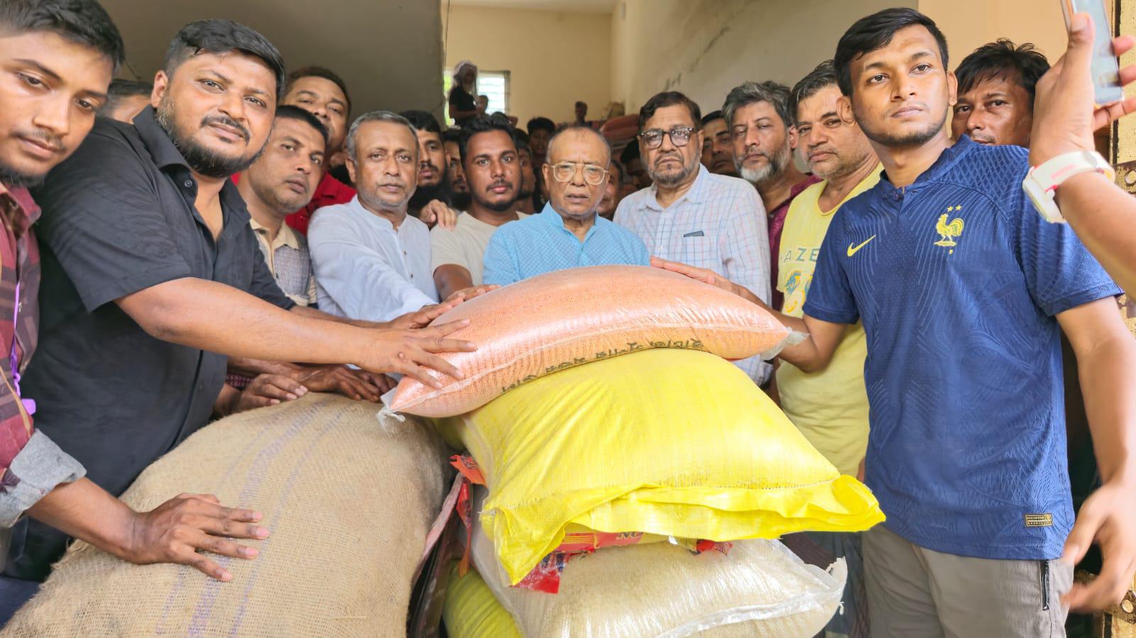 বন্যায় ক্ষতিগ্রস্তদের পুনর্বাসনে সহযোগিতা করবে বিএনপি: মিন্টু 