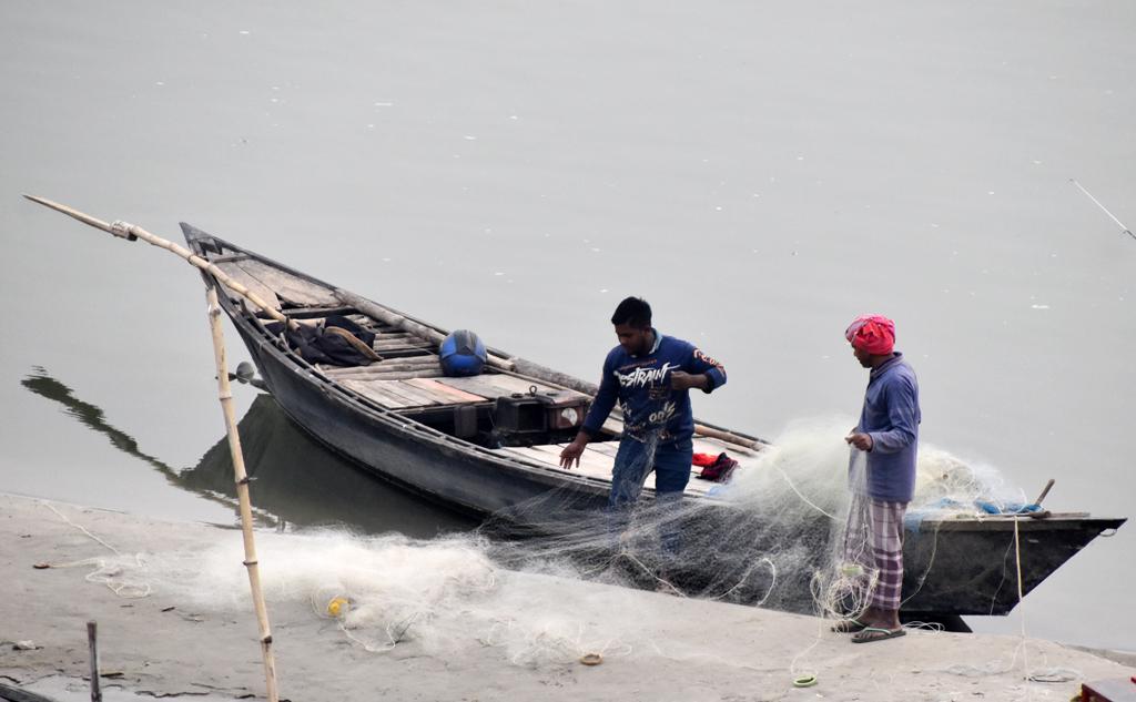 অভিযানের সঙ্গে জাল ব্যবহারের পাল্লা