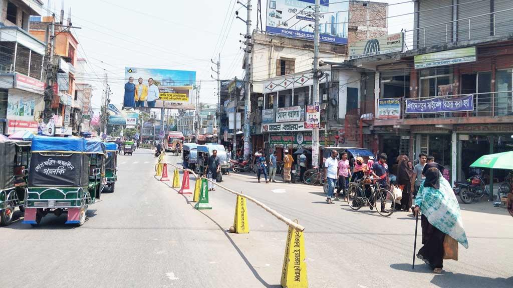 রেকর্ড ভেঙে চুয়াডাঙ্গায় সর্বোচ্চ তাপমাত্রা ৪৩.৭ ডিগ্রি 