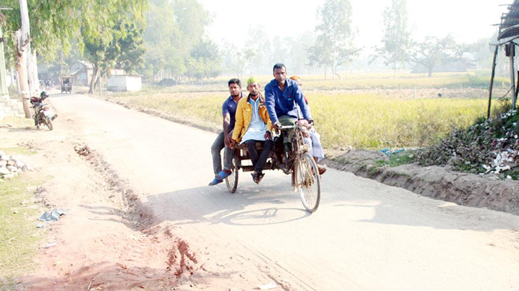 আজও কাজে ফেরত নেওয়া হয়নি ৫৪৫ শ্রমিককে