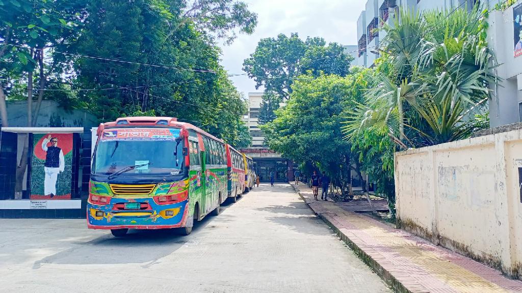 ভাষানটেকে চার কেন্দ্রে ১ ঘণ্টায় ভোট পড়েছে ১০১টি