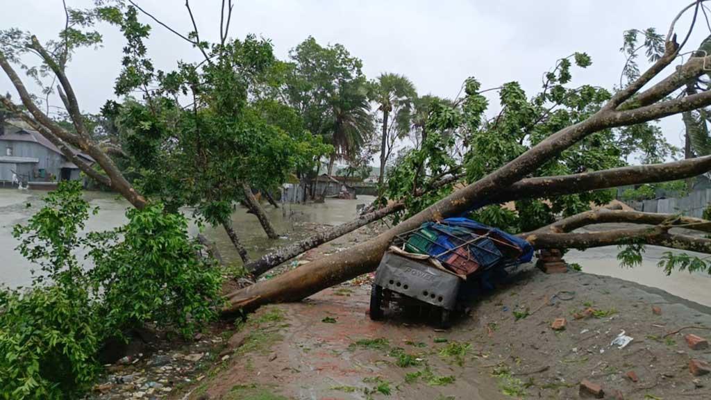 দুর্গত এলাকা কলাপাড়া সফর করতে পারেন প্রধানমন্ত্রী