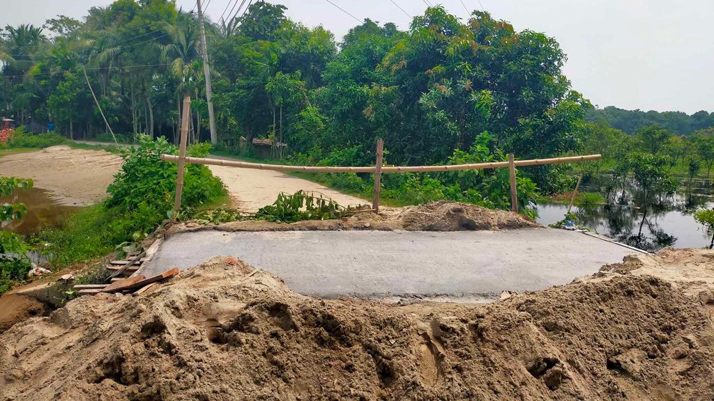 ২১ লাখ বরাদ্দের সেতু ৫৩ হাজারে সংস্কার